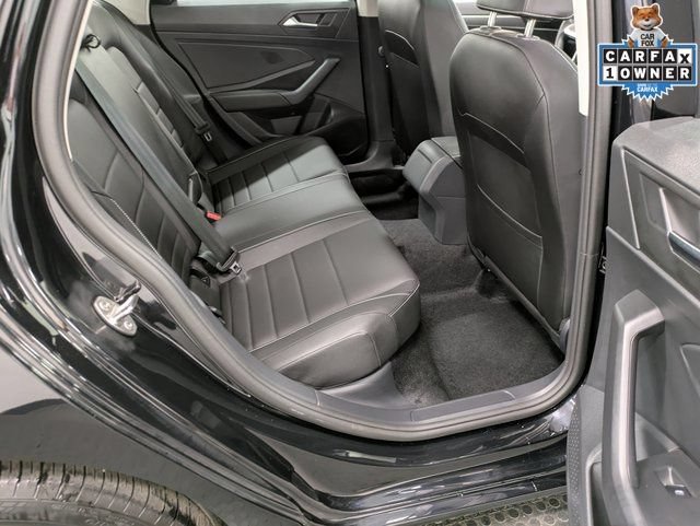 Used 2024 Volkswagen Jetta SE w/ Panoramic Sunroof Package FWD image 30