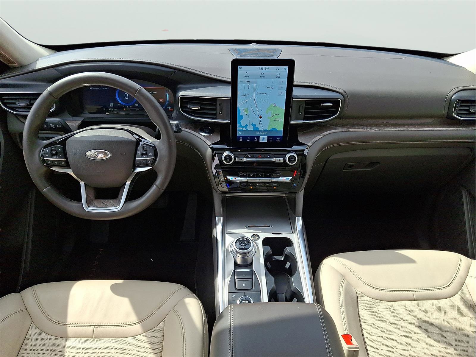 Used 2022 Ford Explorer Platinum w/ Equipment Group 601A image 29