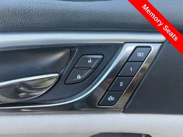Used 2018 Cadillac CTS Luxury RWD image 35