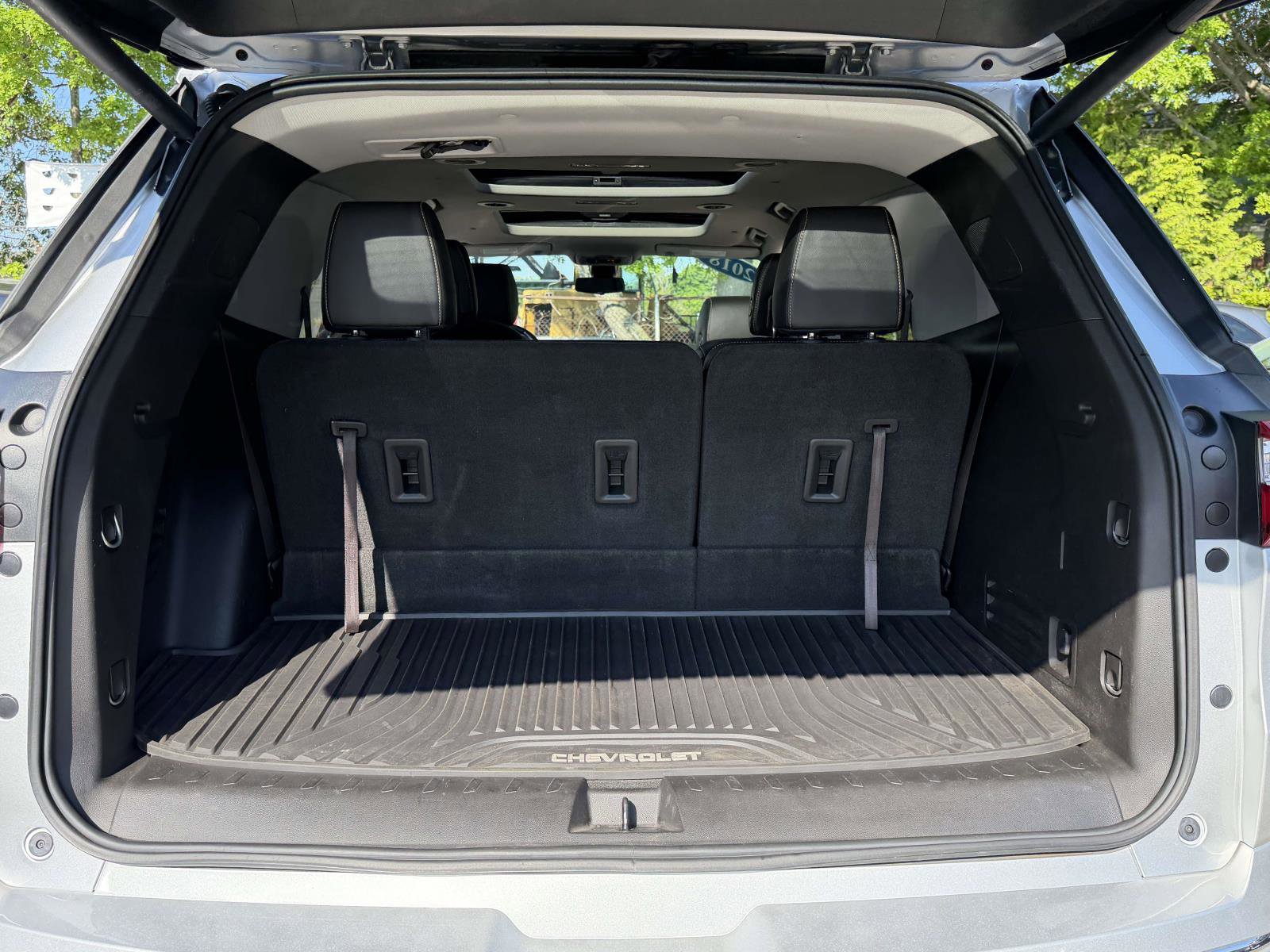 Used 2018 Chevrolet Traverse Premier AWD/4WD image 11