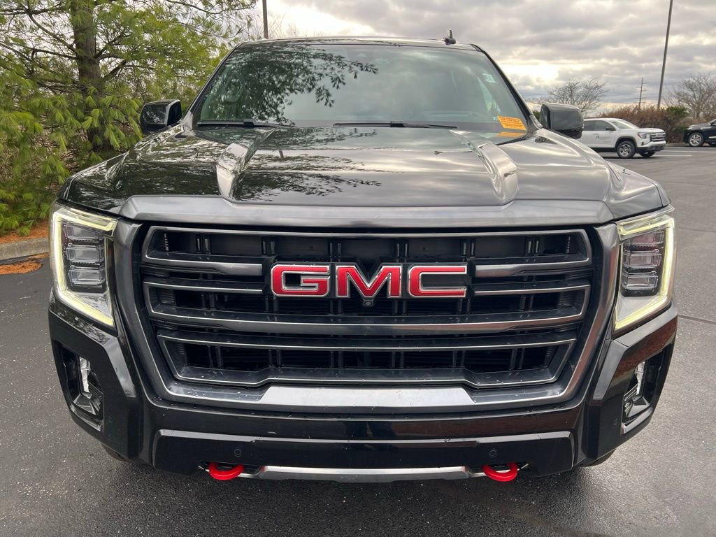 Used 2022 GMC Yukon AT4 w/ Technology Package image 6