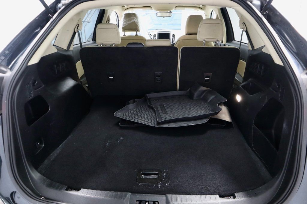 Certified 2022 Ford Edge SE image 14