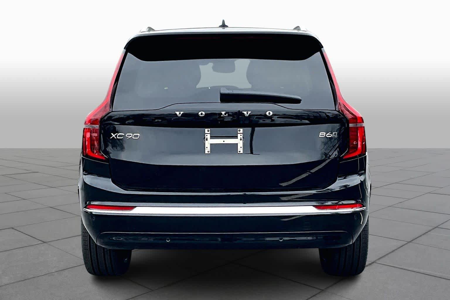 New 2026 Volvo XC90 B6 Ultra w/ Protection Package AWD/4WD image 4