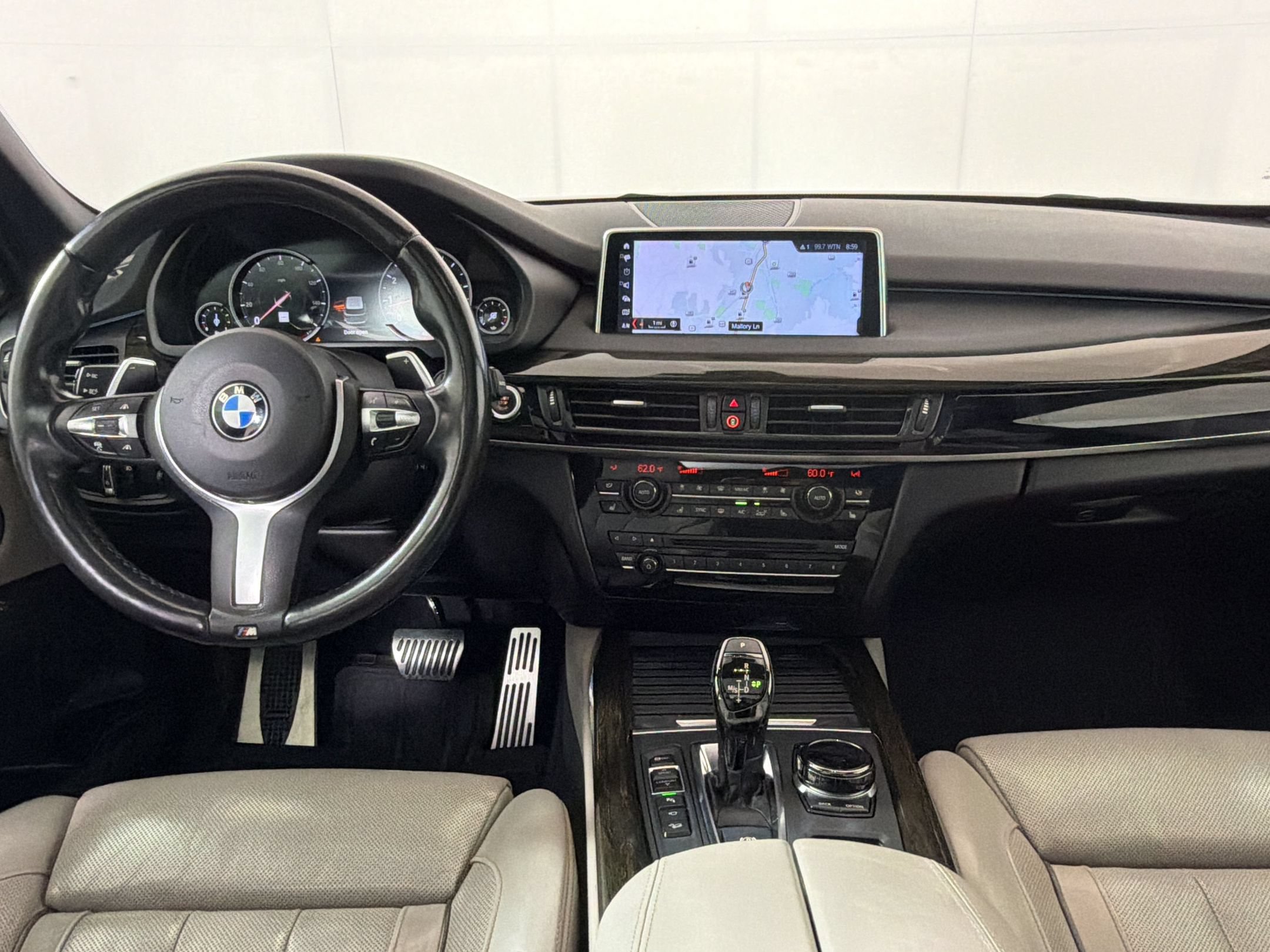 Used 2018 BMW X5 xDrive50i AWD/4WD image 32
