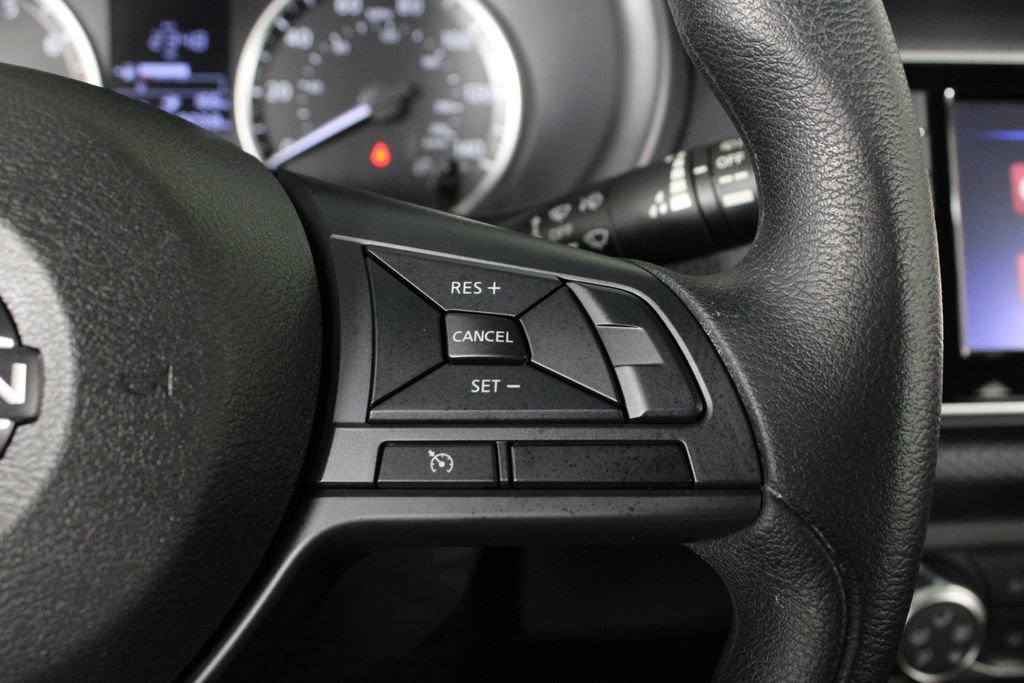 Certified 2025 Nissan Kicks Play S FWD image 26