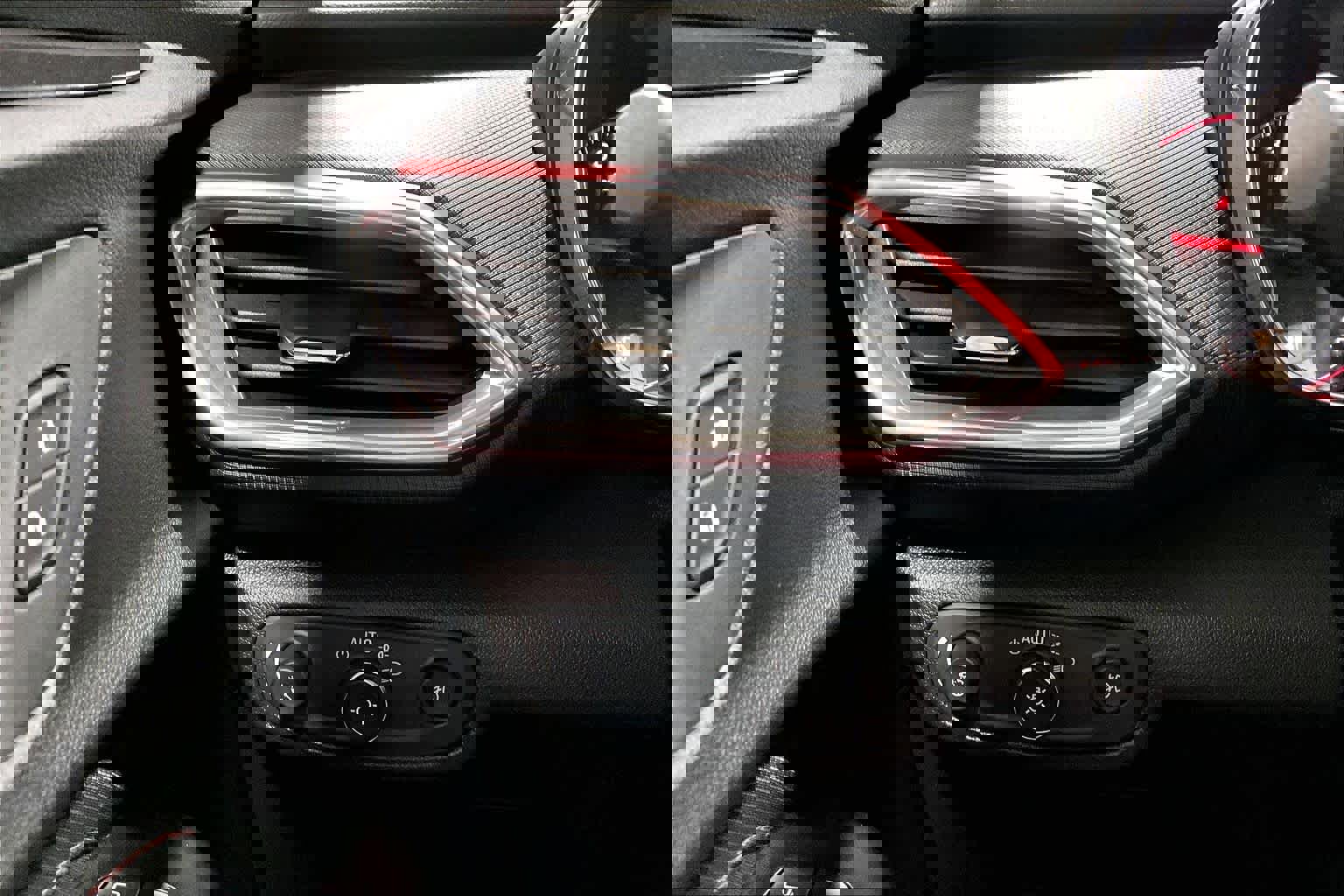 Used 2023 Chevrolet TrailBlazer RS w/ Convenience Package image 66