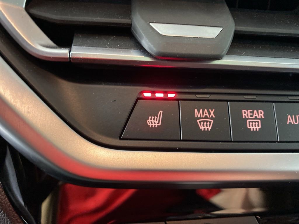 Certified 2023 BMW X4 xDrive30i w/ Premium Package image 22