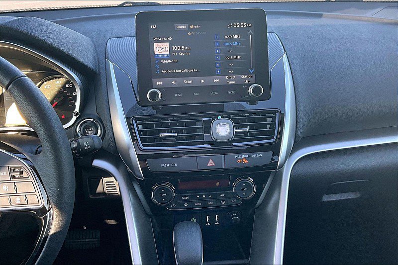 Used 2024 Mitsubishi Eclipse Cross SE image 31