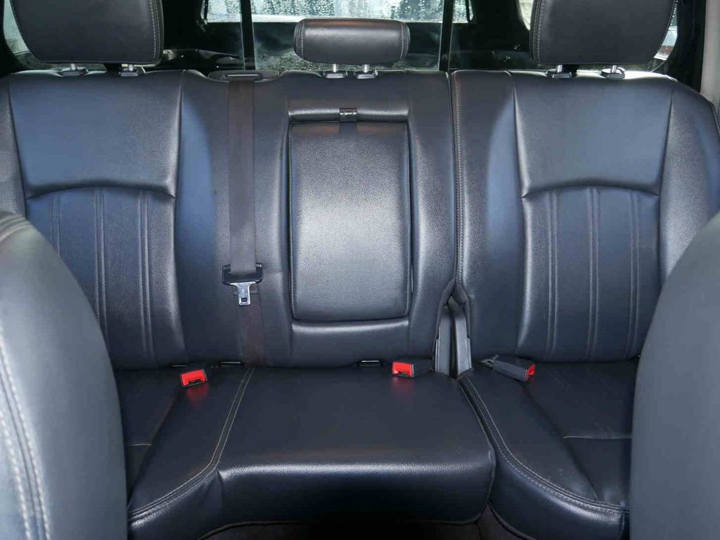 Used 2011 RAM 2500 Laramie w/ Protection Group image 35