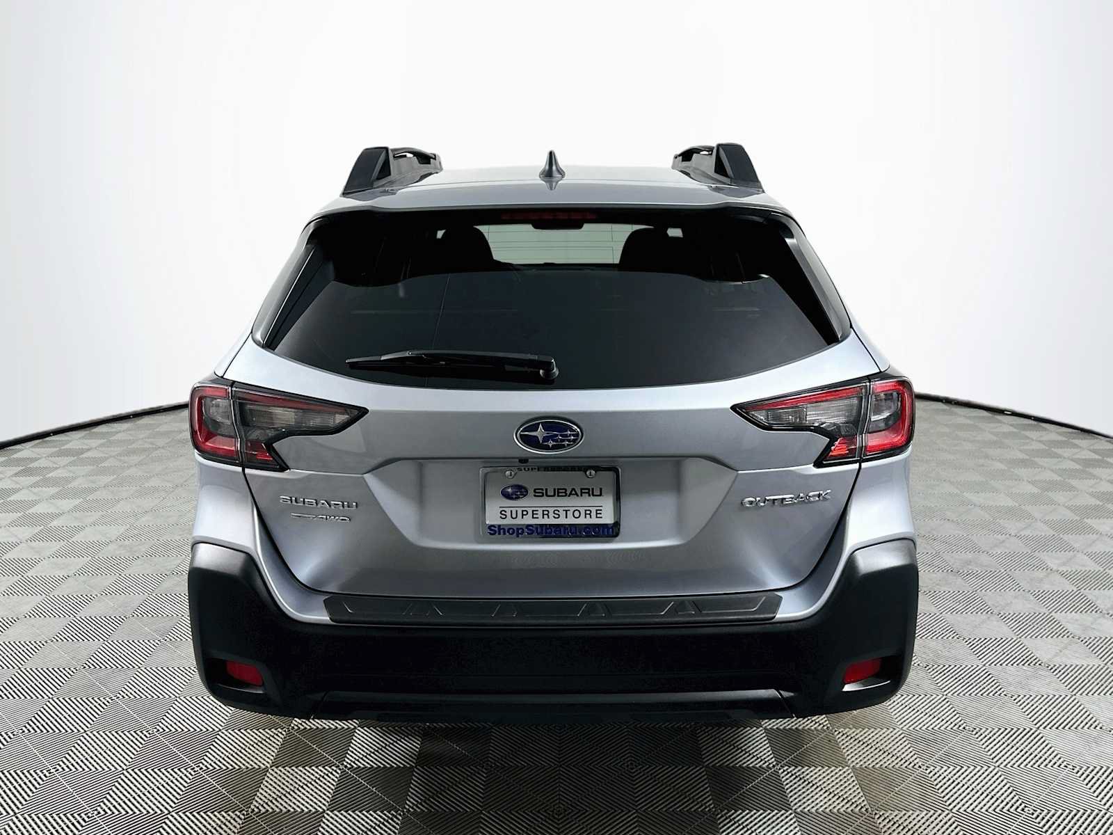 Certified 2025 Subaru Outback Premium AWD/4WD image 6