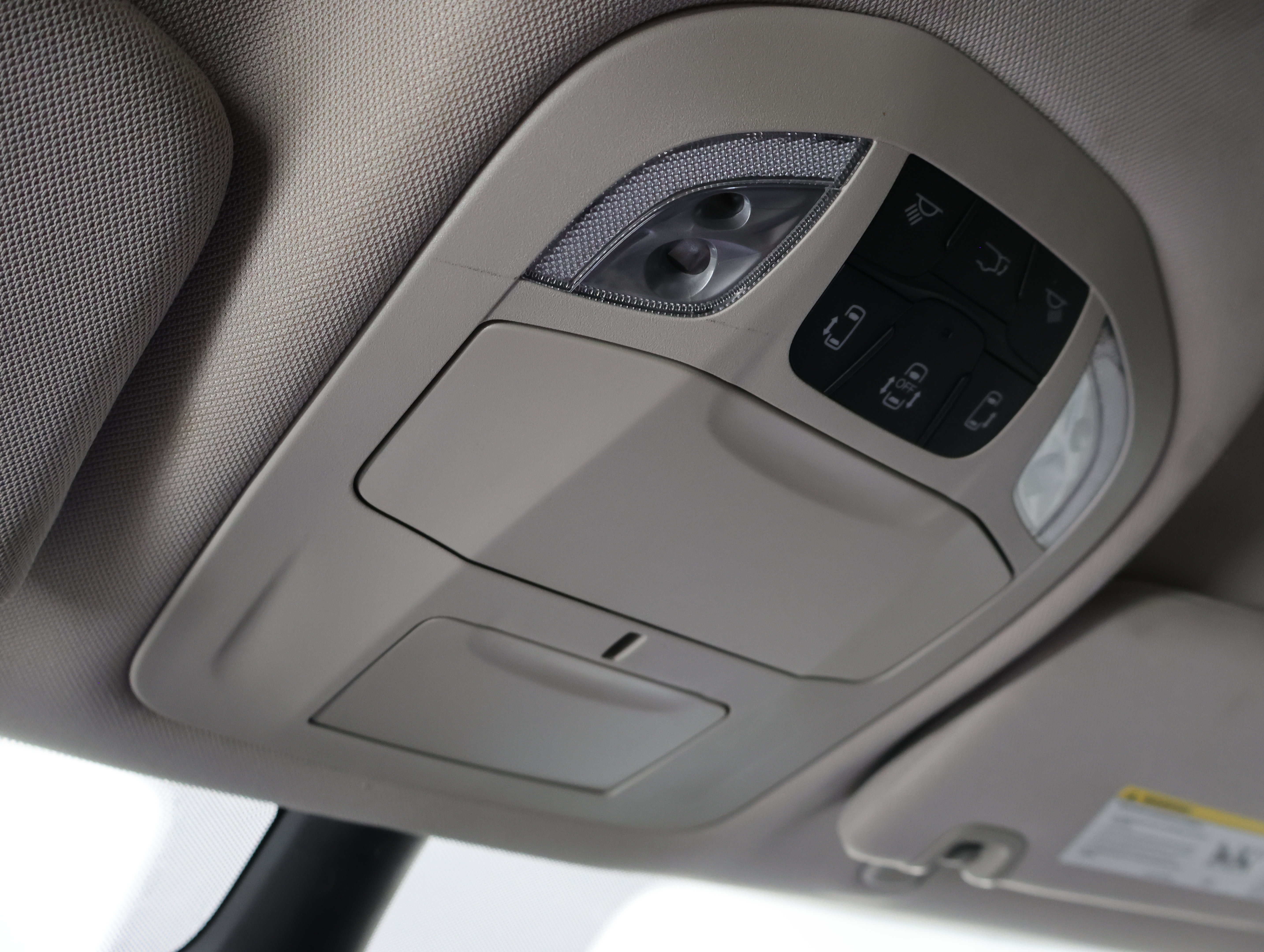 Used 2024 Chrysler Pacifica Touring-L FWD image 56