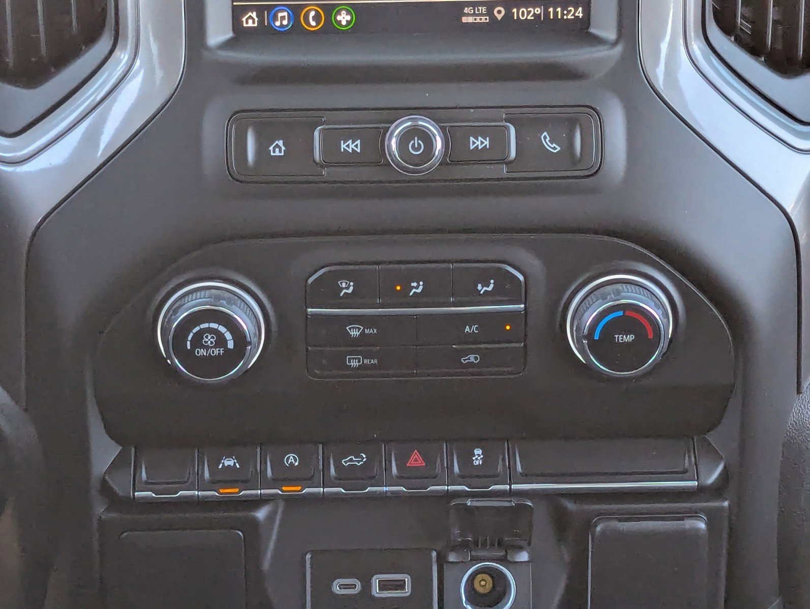 Certified 2024 Chevrolet Silverado 1500 Custom image 18