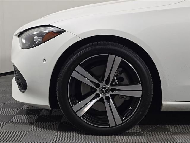 Used 2025 Mercedes-Benz C 300 4MATIC Sedan image 11