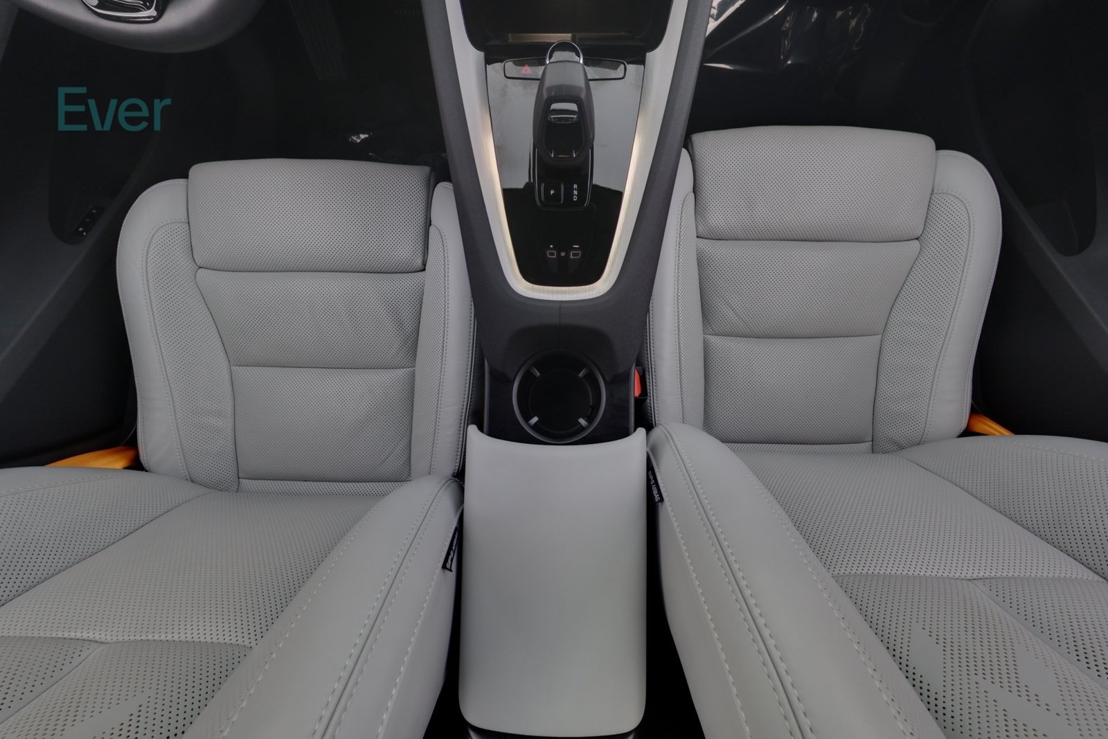 Used 2023 Polestar Polestar 2 w/ Pilot Pack AWD/4WD image 27