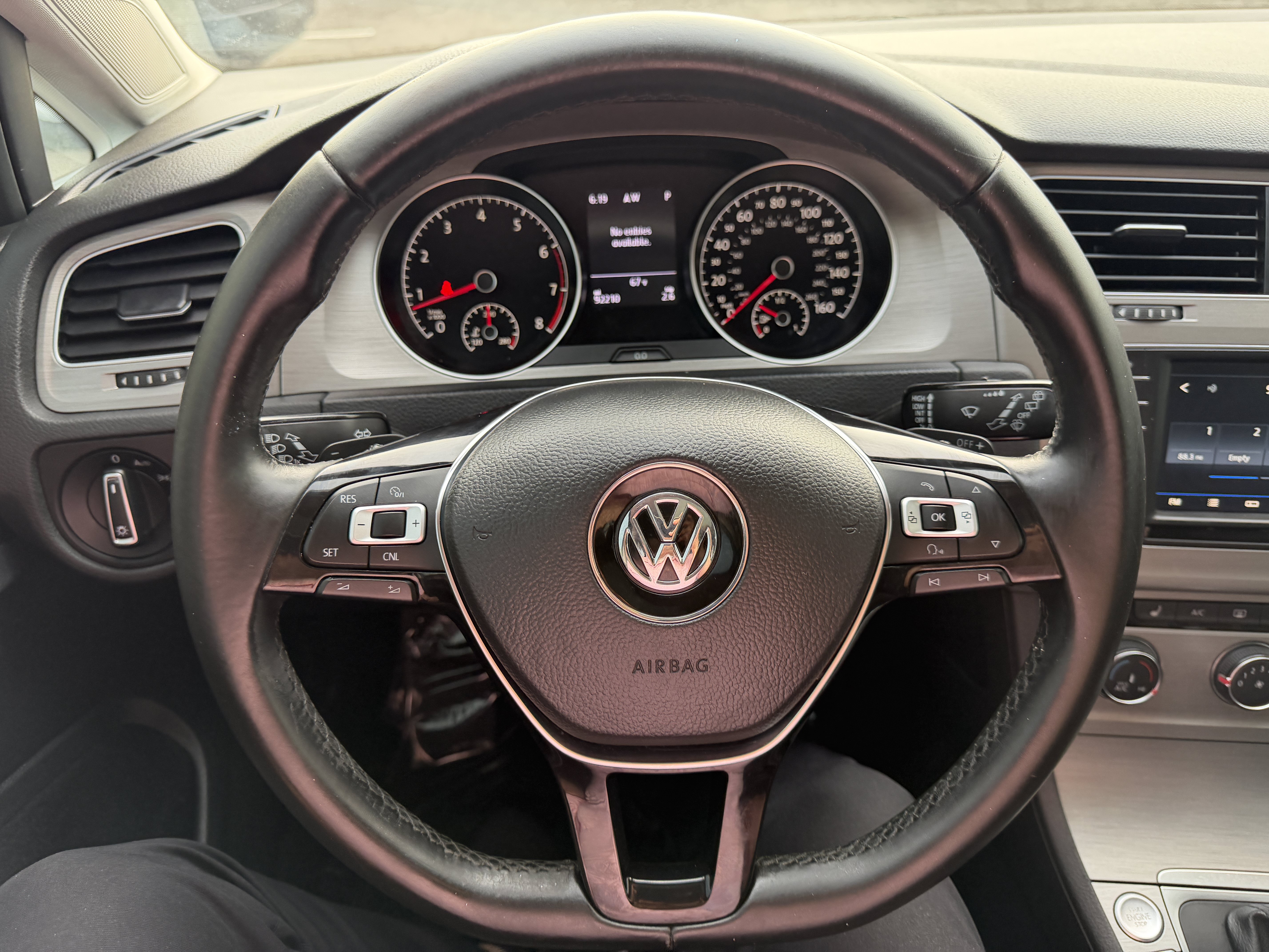 Used 2017 Volkswagen Golf Wolfsburg Edition FWD image 22