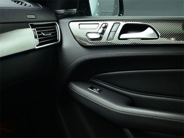 Used 2017 Mercedes-Benz GLE 43 AMG 4MATIC image 32