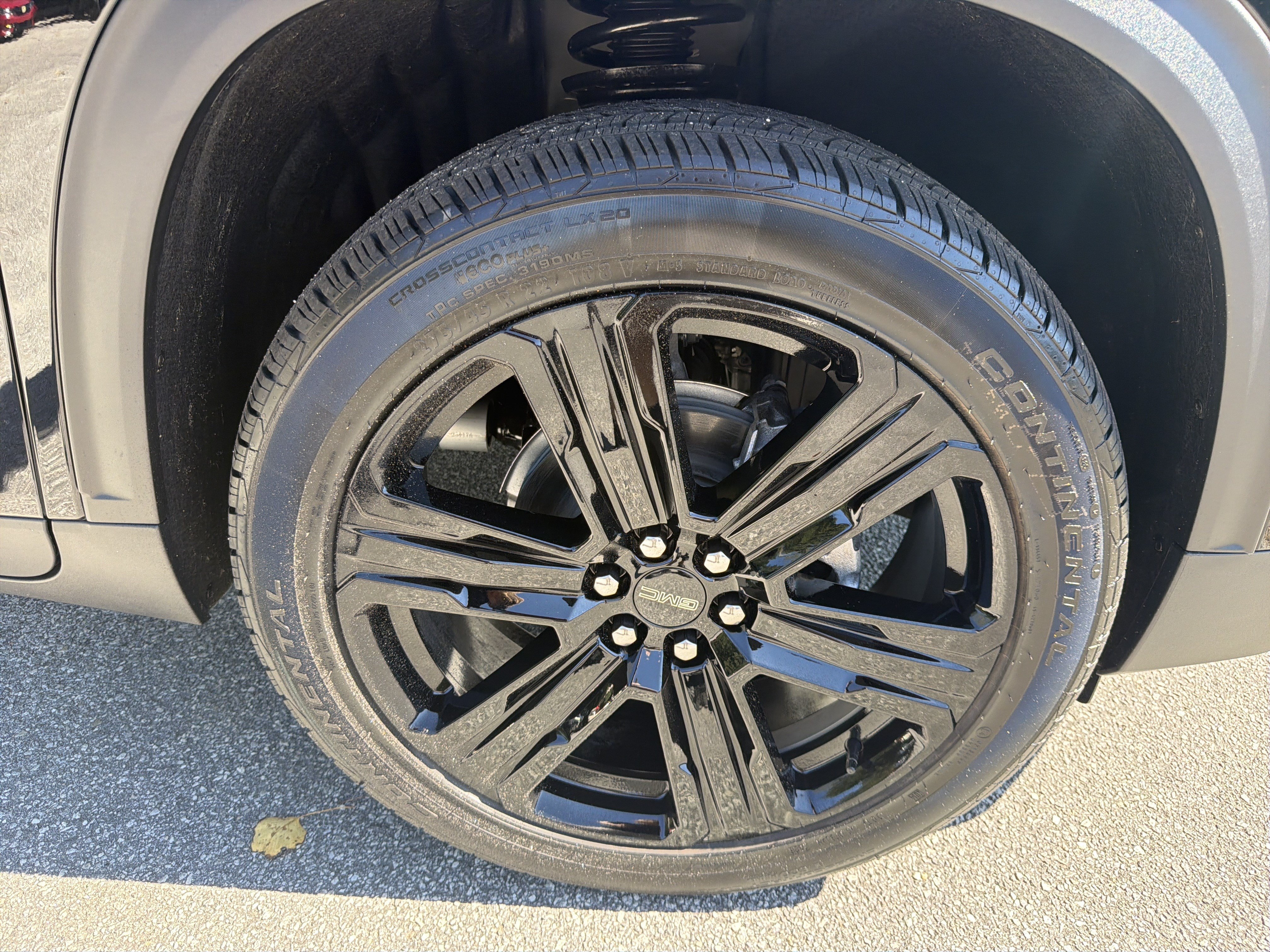 New 2027 GMC Acadia Elevation w/ Black Edition FWD image 13