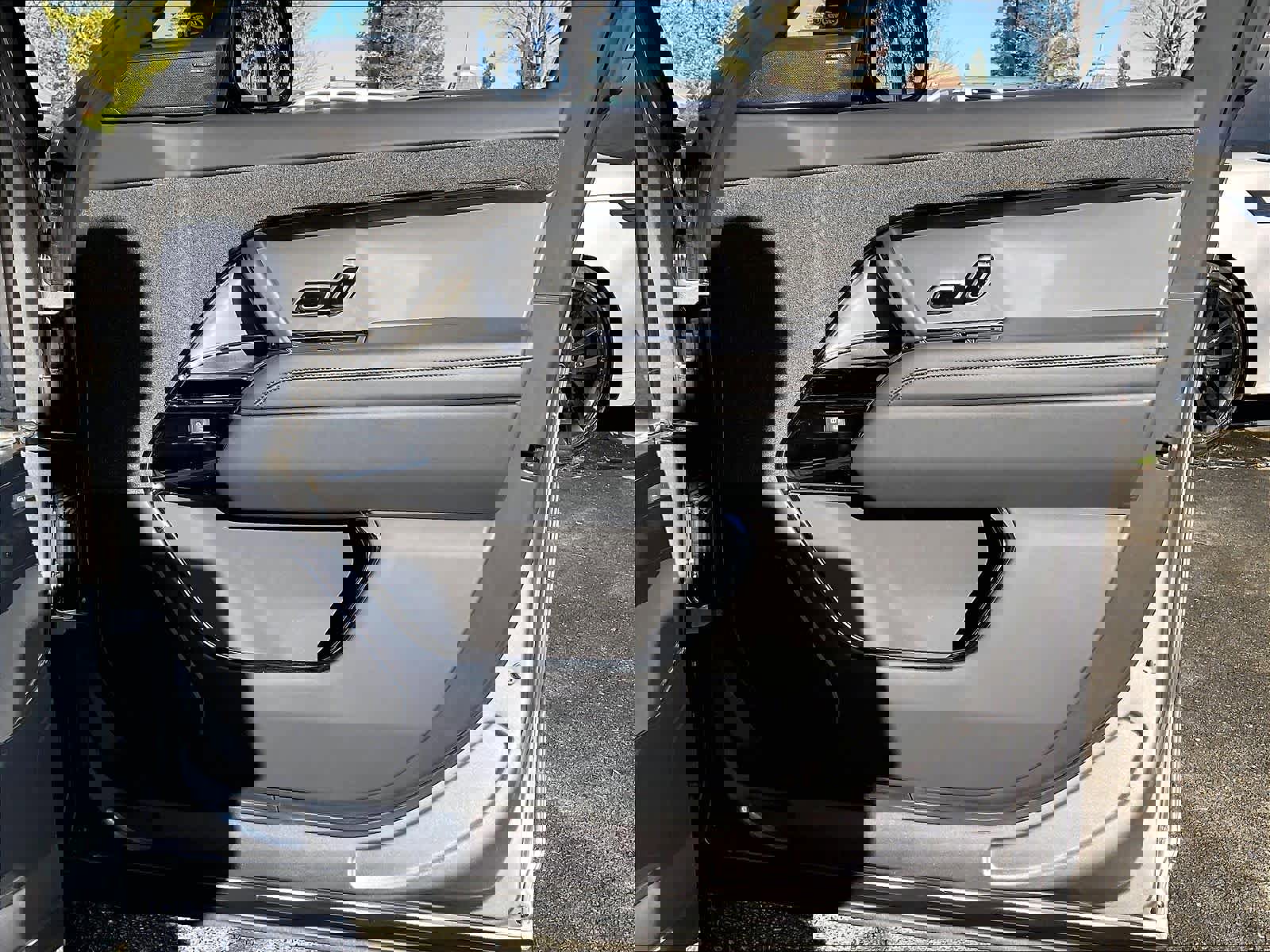 Used 2025 Land Rover Range Rover Sport S image 26