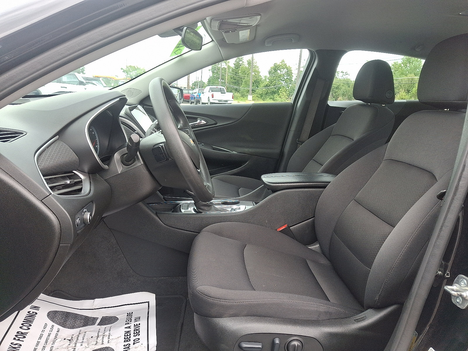 Used 2025 Chevrolet Malibu LT FWD image 13