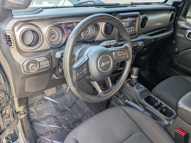 Used 2022 Jeep Wrangler Unlimited Sport image 10