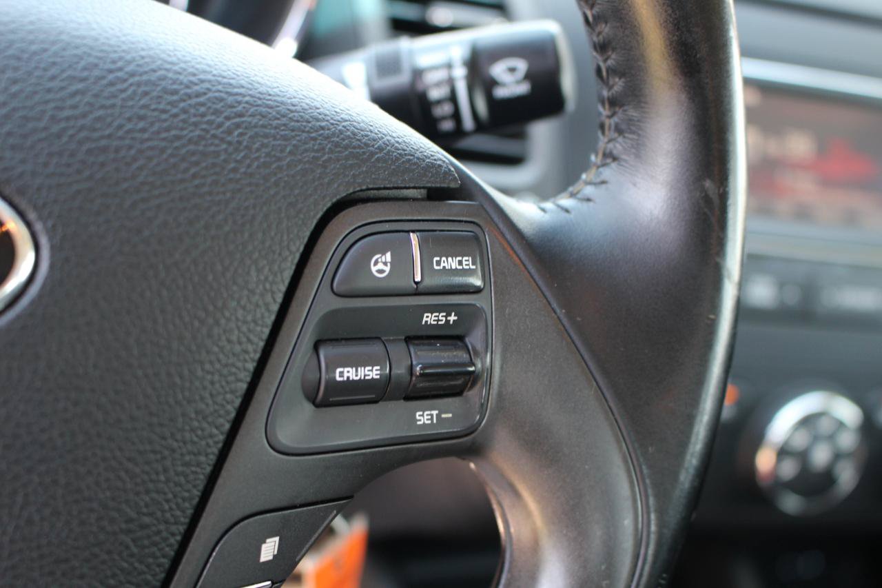Used 2014 Kia Forte Koup EX FWD image 19