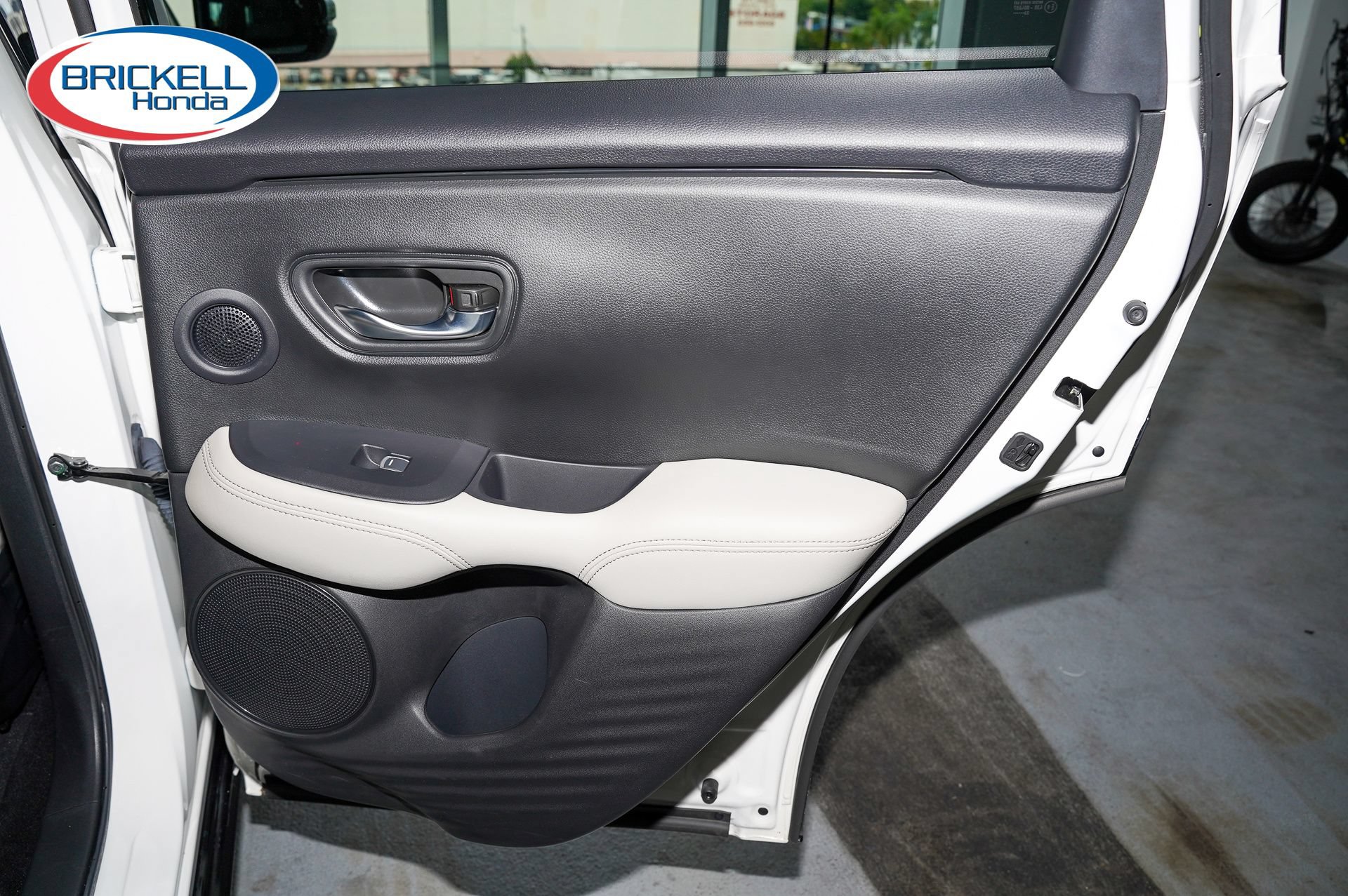 Certified 2024 Honda HR-V EX-L image 15