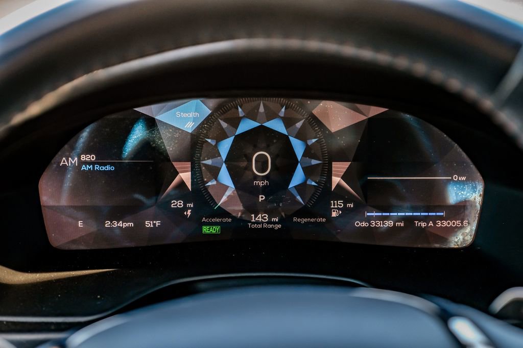 Used 2018 Karma Revero Luxury RWD image 17