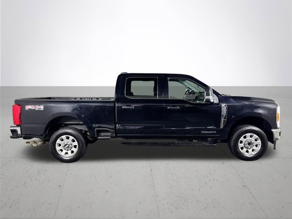 Used 2024 Ford F250 XLT w/ FX4 Off-Road Package image 5
