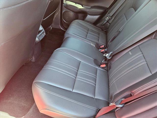 Used 2025 Honda HR-V EX-L image 18