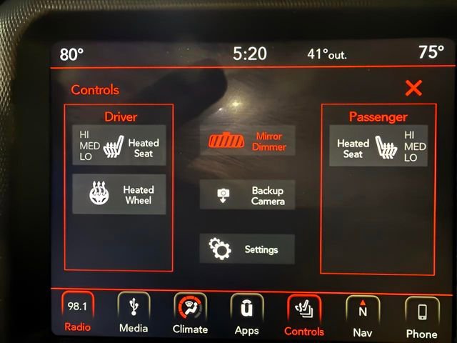 Used 2019 Jeep Wrangler Rubicon w/ Uconnect 4C Nav & Sound Group image 18