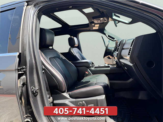 Used 2019 Ford Expedition Limited w/ Equipment Group 303A AWD/4WD image 34
