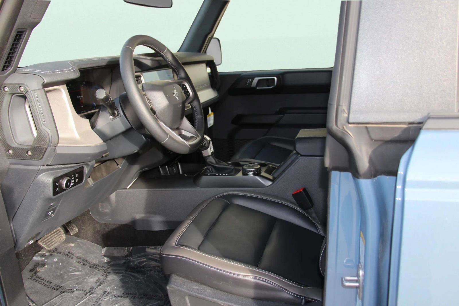 New 2025 Ford Bronco Outer Banks image 13