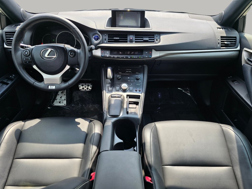 Used 2014 Lexus CT 200h w/ F Sport w/Nuluxe Interior FWD image 2