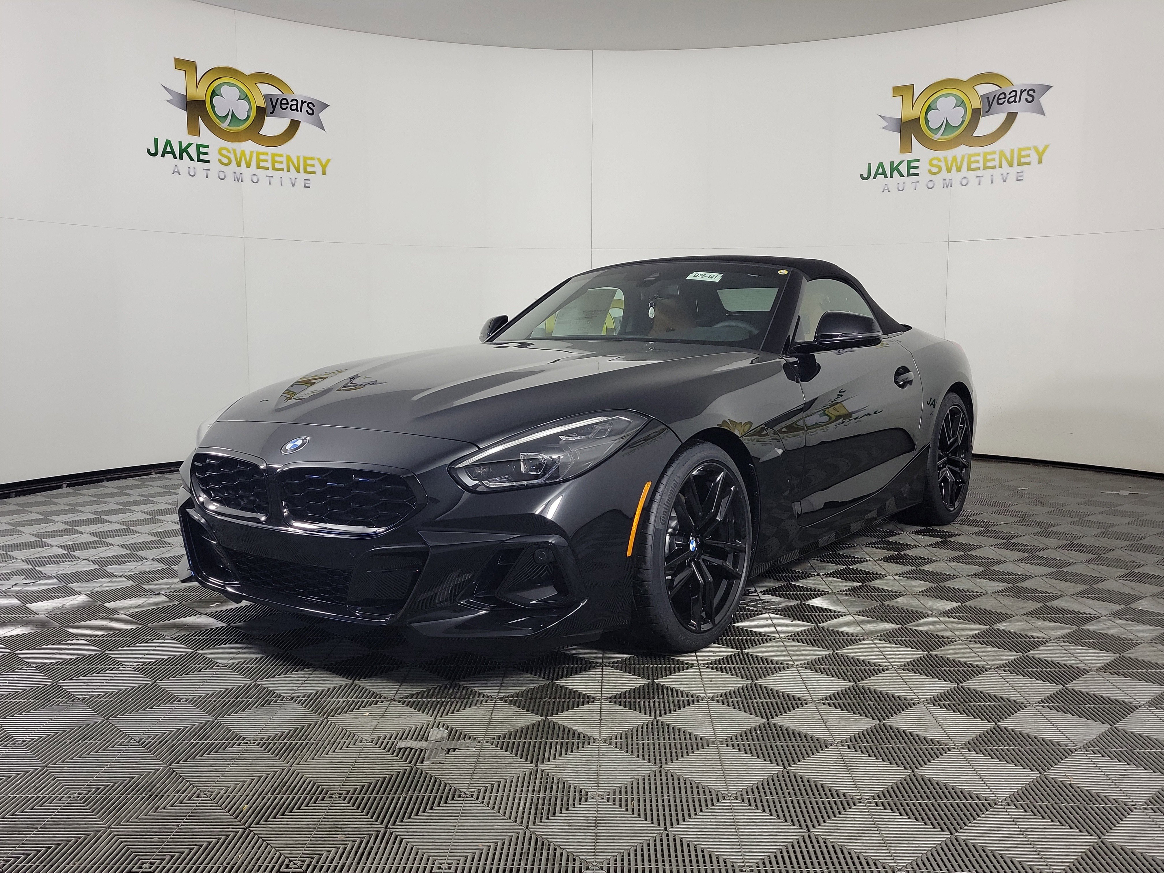 New 2026 BMW Z4 sDrive30i w/ Shadowloine Package image 3