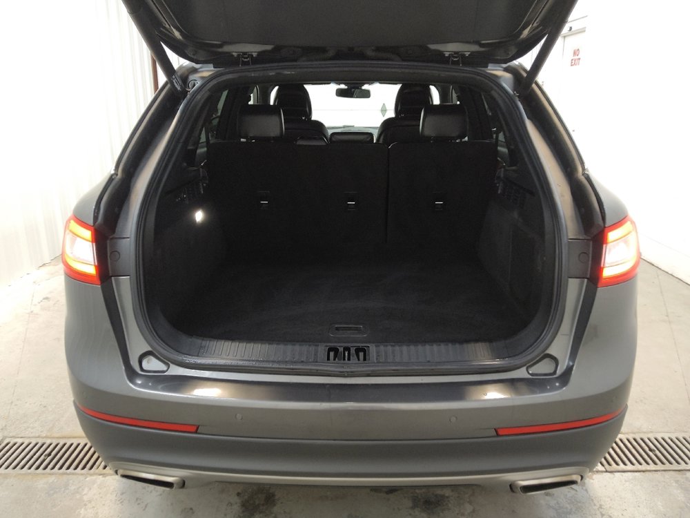 Used 2017 Lincoln MKX Reserve w/ Lincoln MKX Climate Package image 29