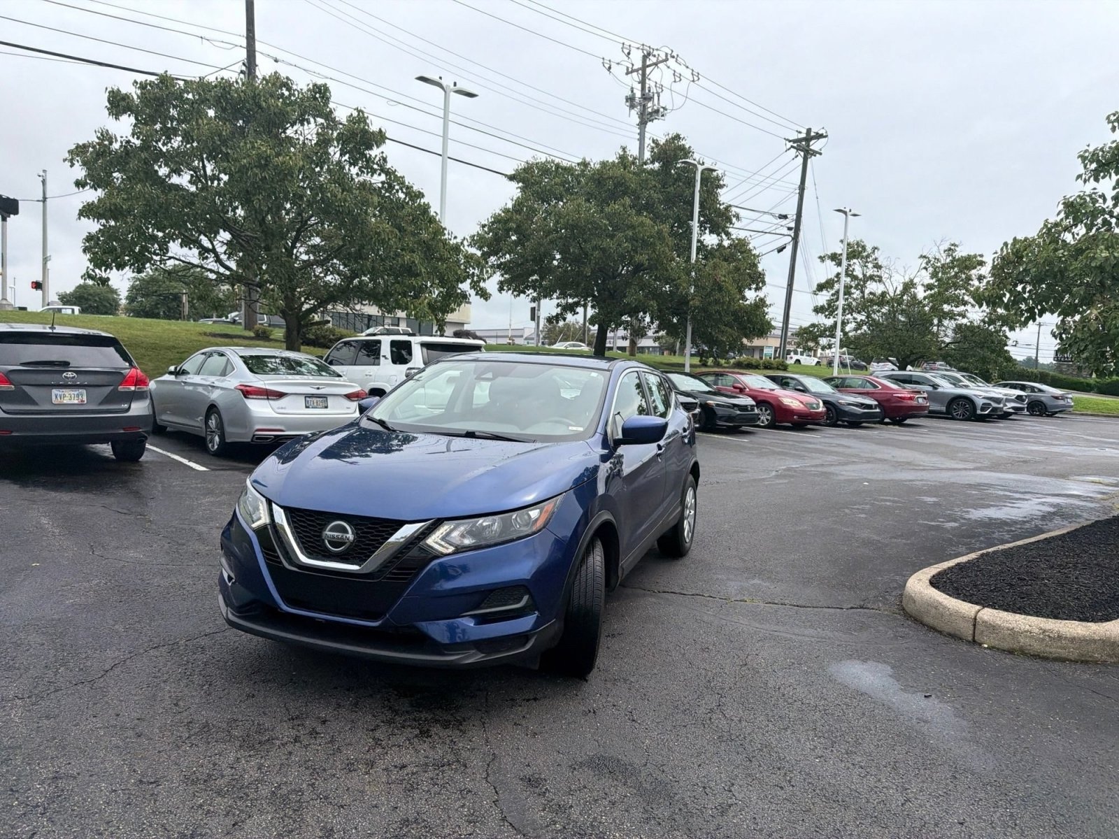 Used 2020 Nissan Rogue Sport S AWD/4WD image 8