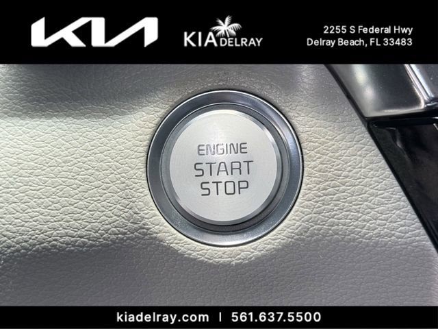 Used 2022 Kia Telluride S FWD image 32