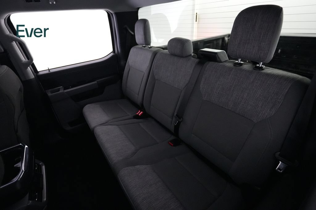 Used 2023 Ford F150 Lightning XLT AWD/4WD image 18