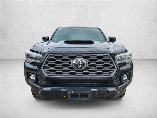 Used 2022 Toyota Tacoma TRD Sport w/ TRD Premium Sport Package RWD image 2