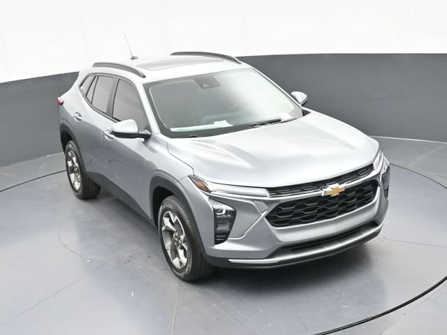 New 2026 Chevrolet Trax LT w/ Sunroof Package FWD image 57