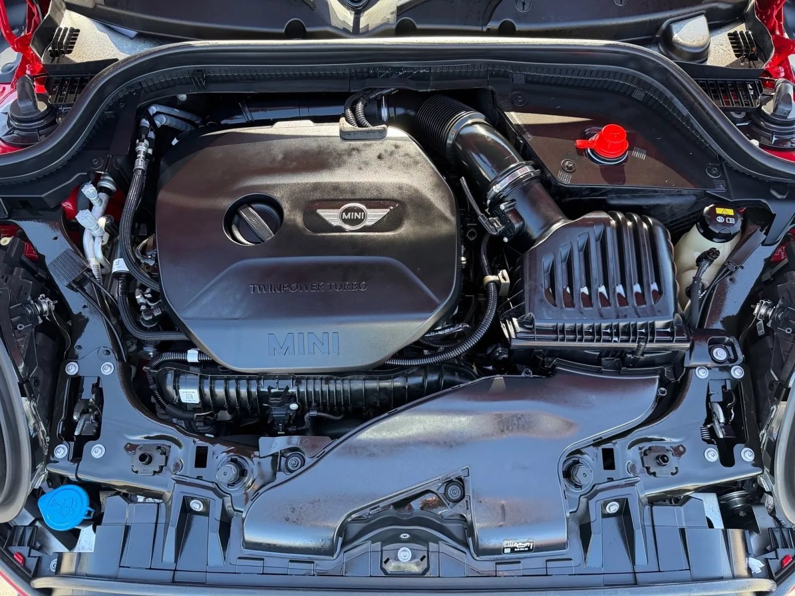 Used 2019 MINI Cooper S w/ Driver Assistance Package FWD image 22