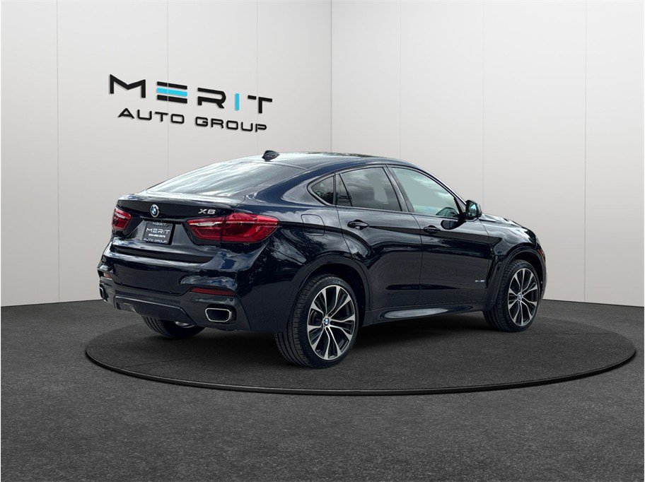 Used 2019 BMW X6 xDrive35i w/ M Sport Package AWD/4WD image 9