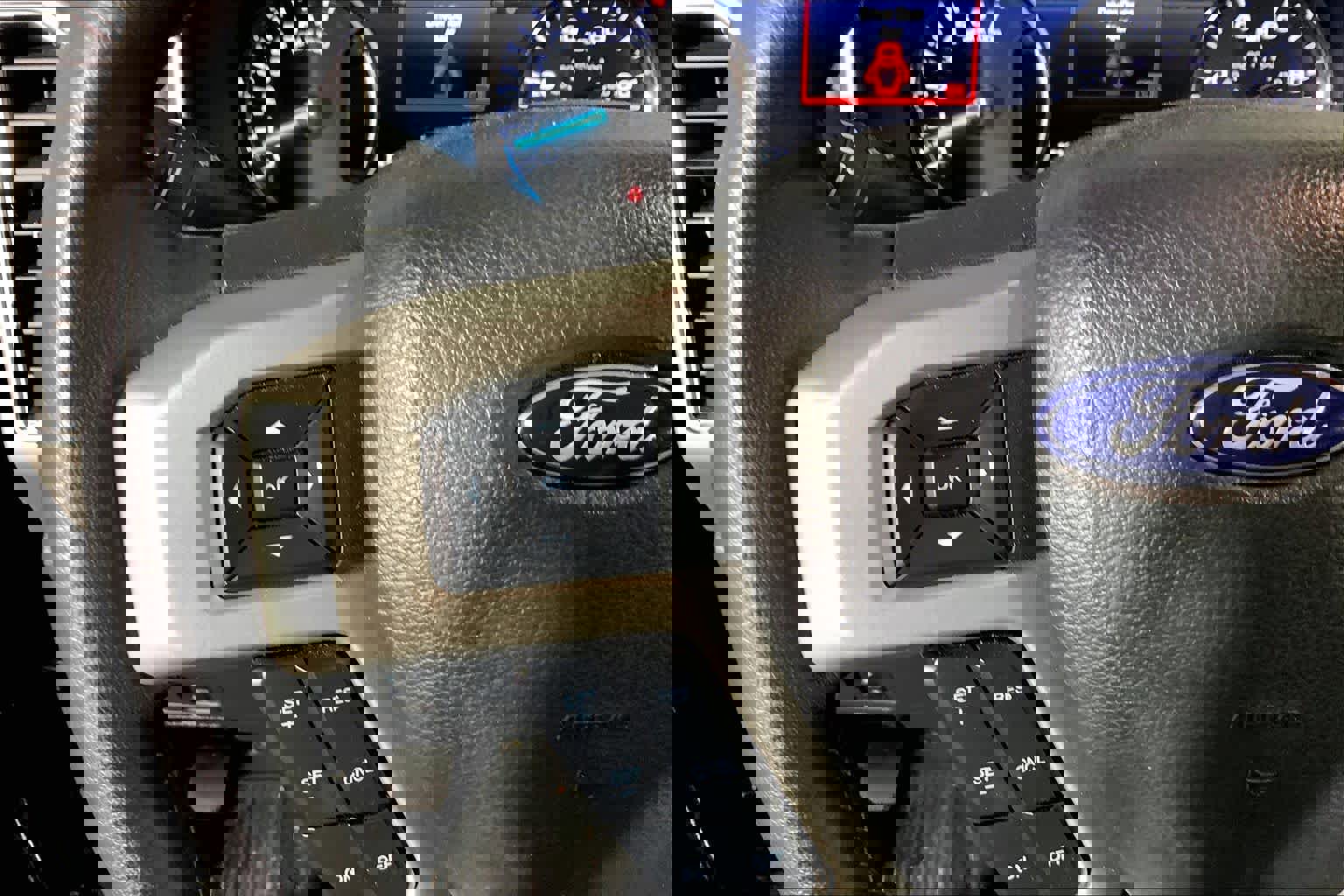 Used 2022 Ford F250 Lariat w/ Lariat Ultimate Package image 24