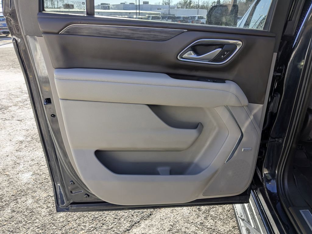 Certified 2022 GMC Yukon XL SLT w/ SLT Premium Package image 26