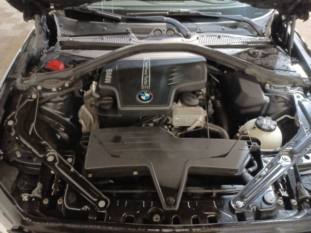 Used 2016 BMW 228i xDrive Convertible image 17