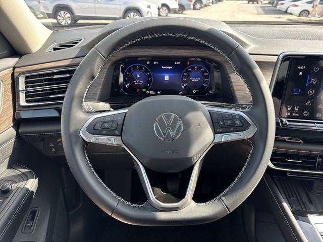 New 2026 Volkswagen Atlas SEL image 17
