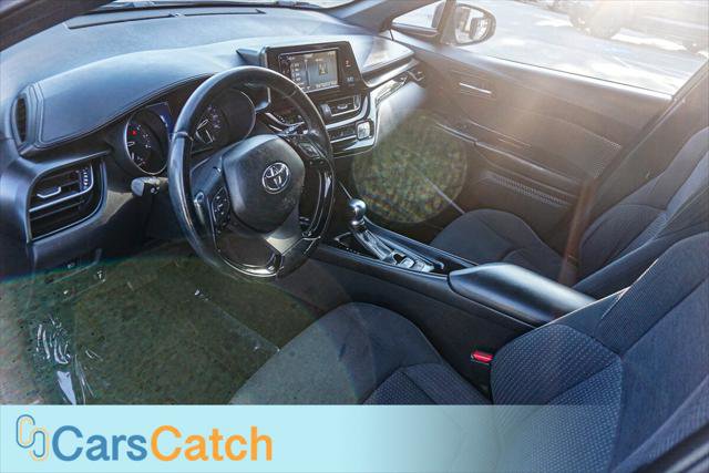 Used 2018 Toyota C-HR XLE image 18