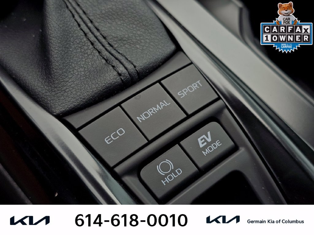 Used 2026 Toyota Camry SE FWD image 30