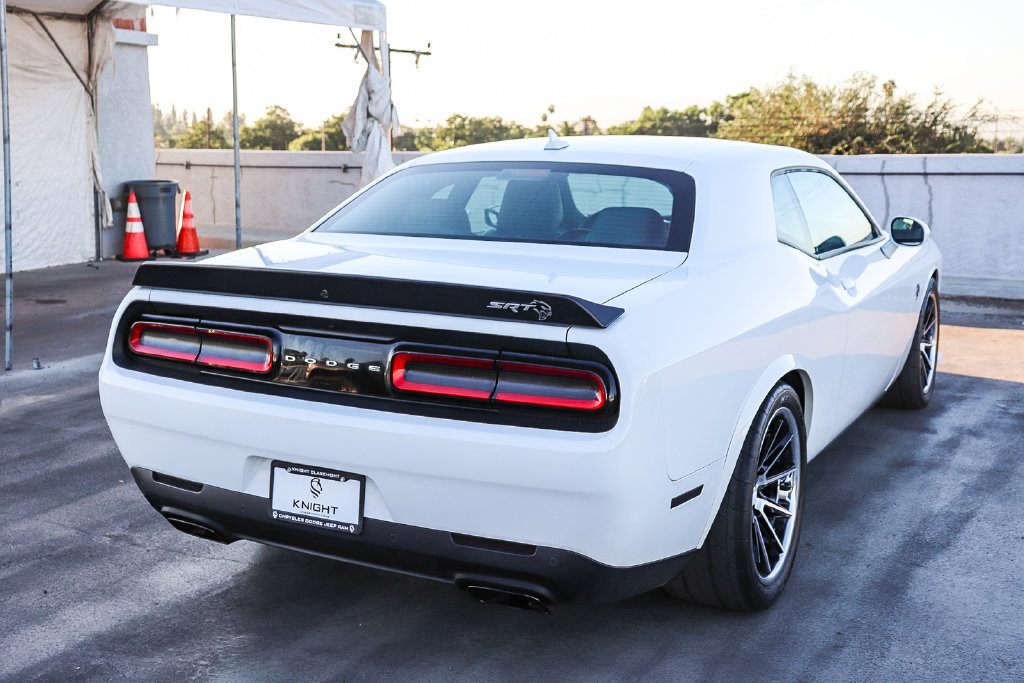 Used 2023 Dodge Challenger SRT Hellcat RWD image 9