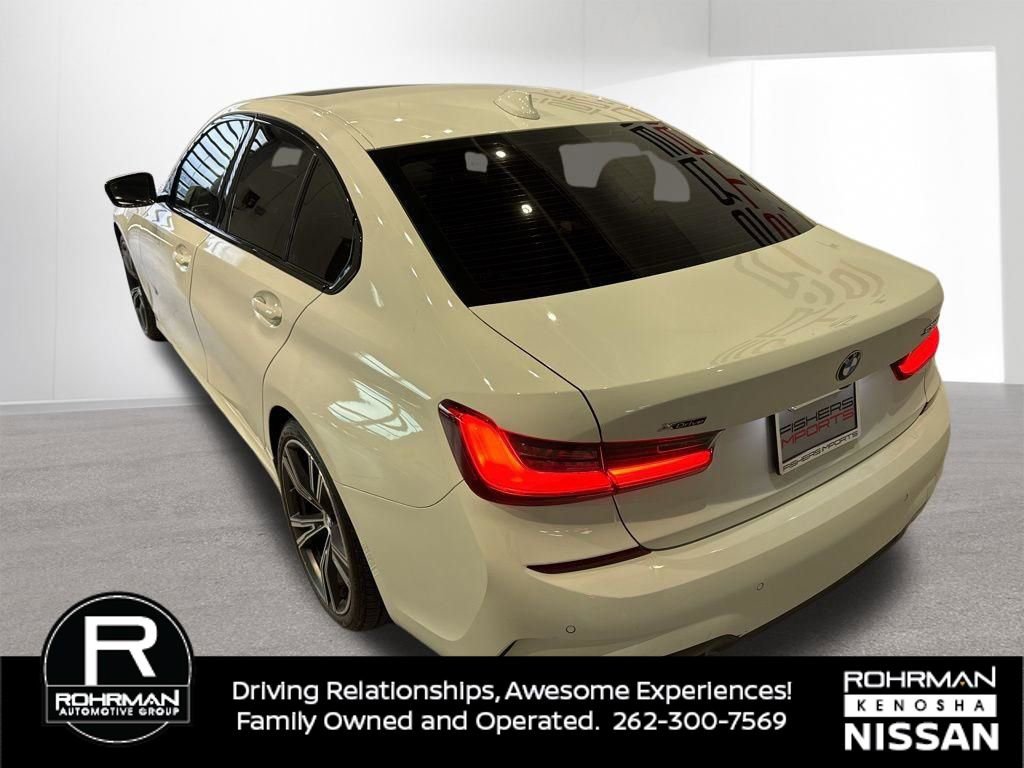 Used 2021 BMW 330i xDrive Sedan w/ M Sport Package AWD/4WD image 7
